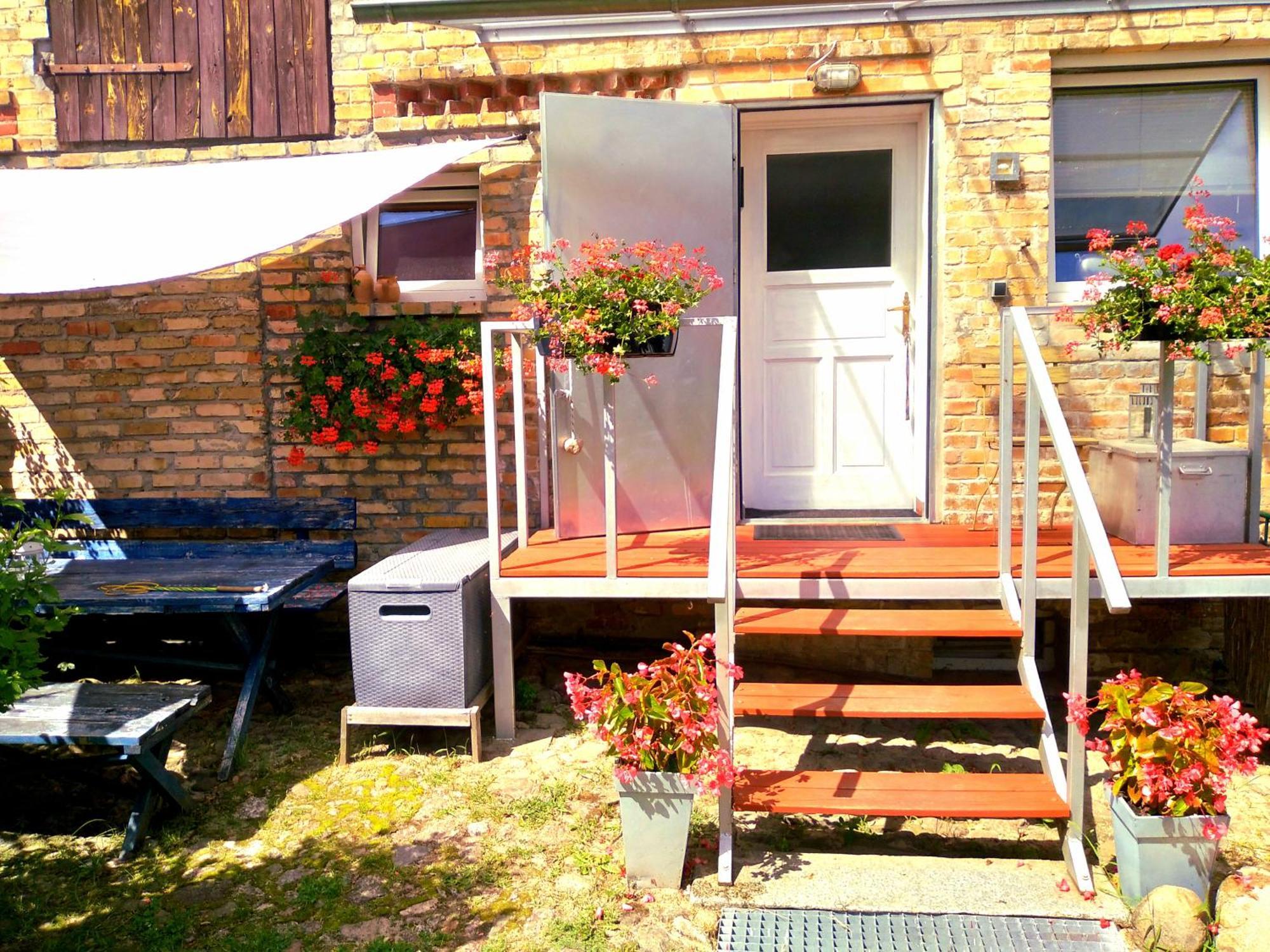 Apartamento Dom Sztuk - House Of Arts Międzyrzecz Exterior foto